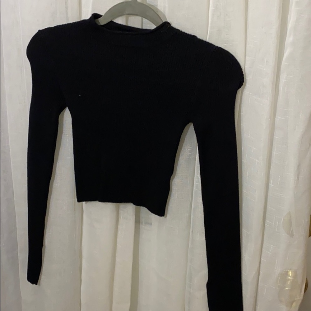 Mock neck cropped sweater